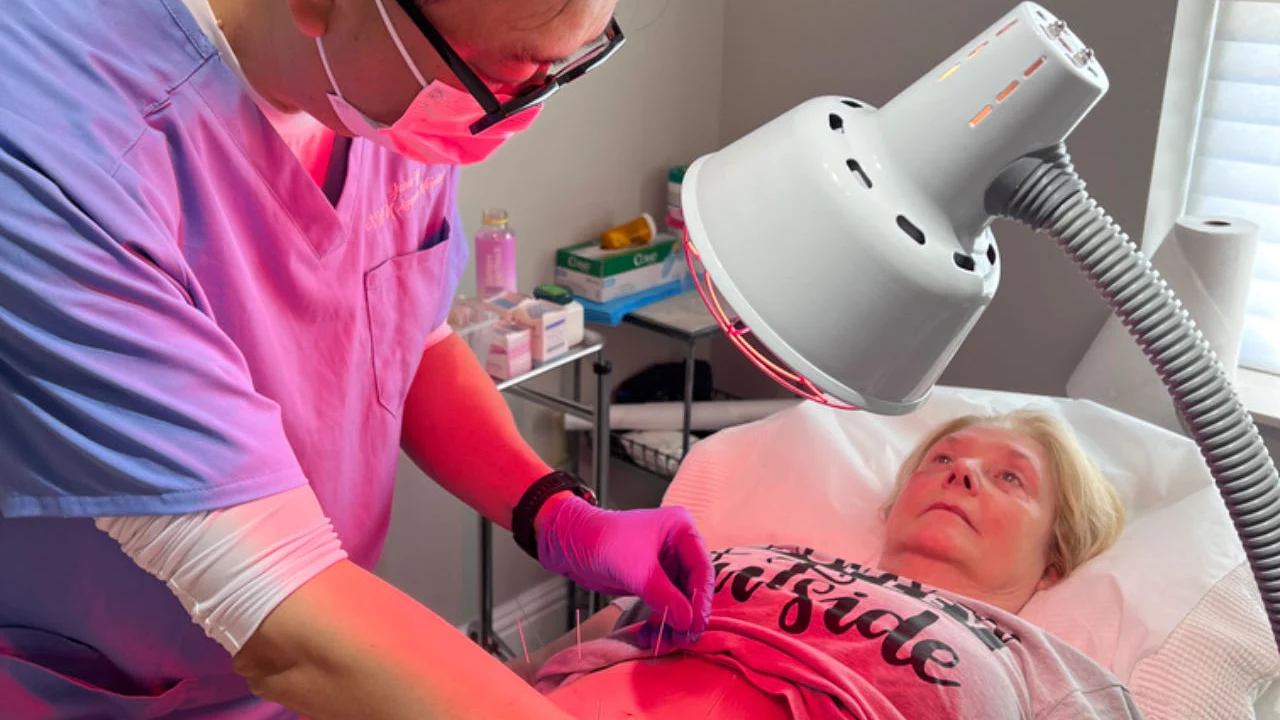 Acupuncture therapy for Bell's Palsy facial nerve recovery at Flushing NY clinic